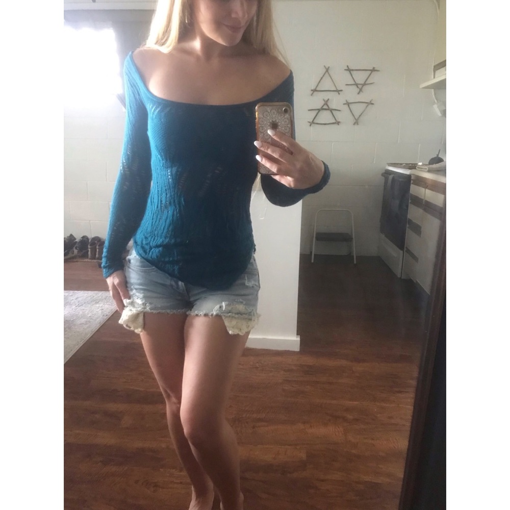 Express Blue-Green Long Sleeve Top - Picture 4 of 6